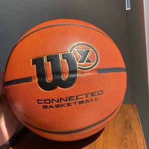 Wilson X Connected Basketball 29.5”